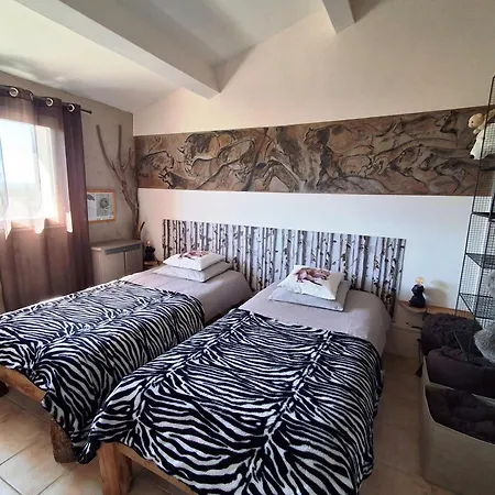 La Cayrade Uzer (Ardeche)